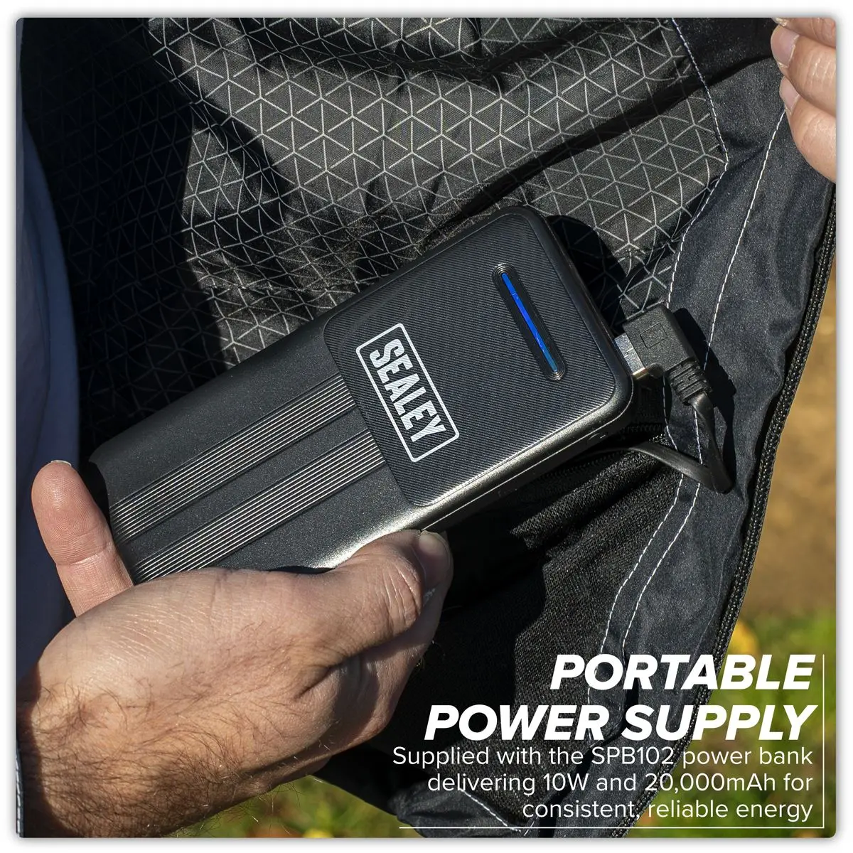Sealey 5V Heated Rain Jacket with Power Bank 20Ah - Large - Image 16