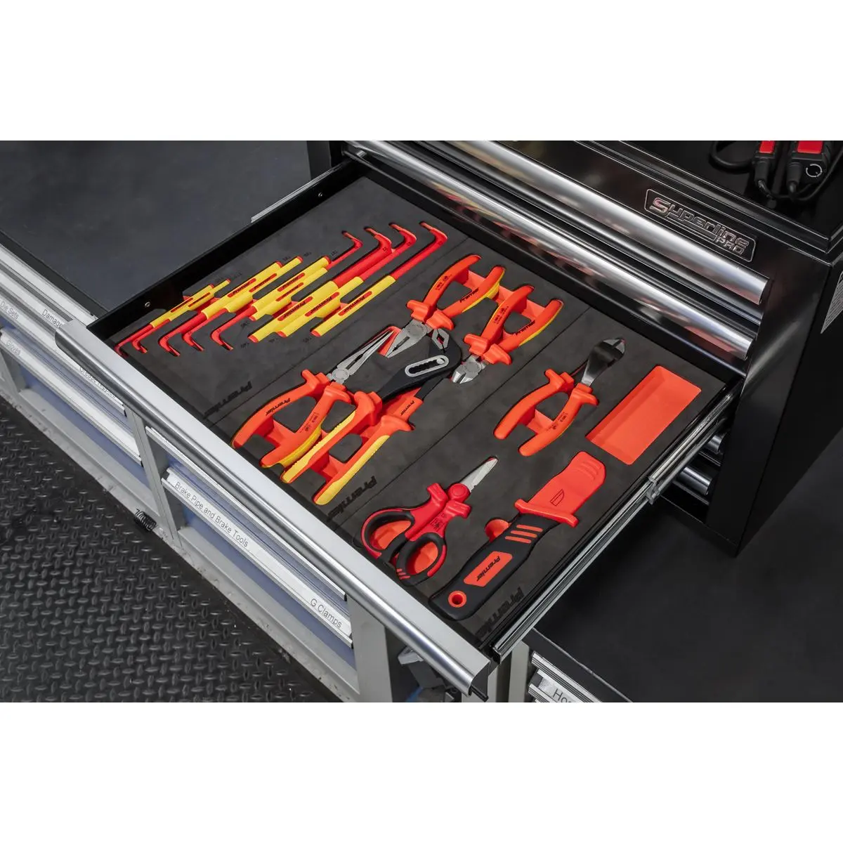 Sealey 63pc Insulated Tool Kit with 5 Drawer Topchest - Image 14