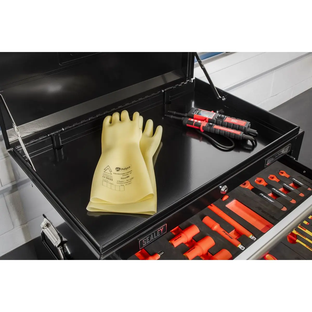 Sealey 63pc Insulated Tool Kit with 5 Drawer Topchest - Image 18
