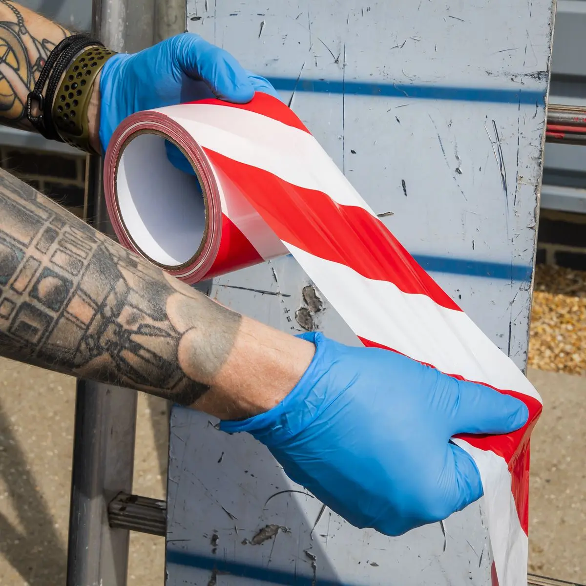 Sealey 80mm x 100m Non Adhesive Hazard Barrier Tape - Image 8