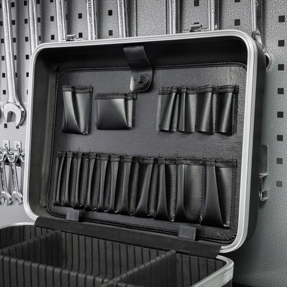 Sealey ABS Tool Case 460 x 350 x 150mm - Image 6