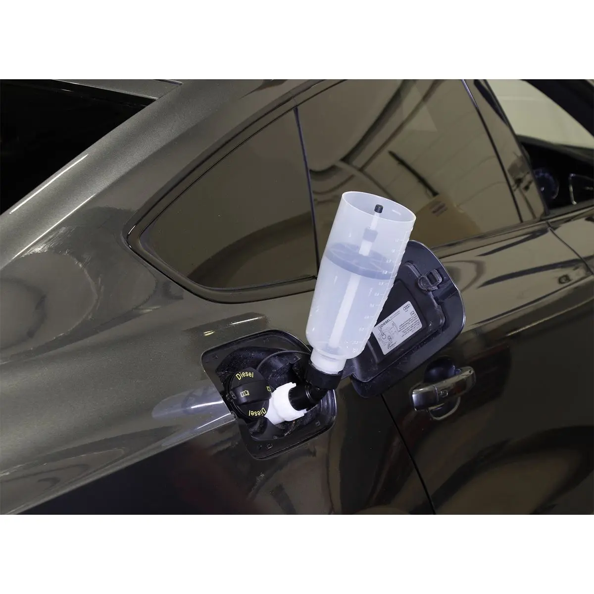 Sealey AdBlue® Filling Funnel - Angled - Image 4