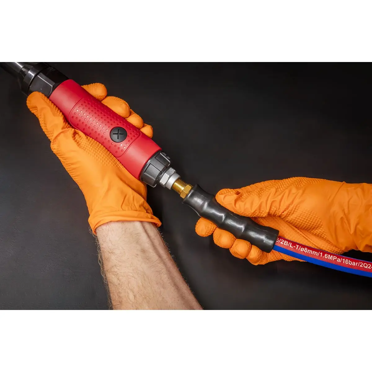 Sealey Air Hose 10m x Ø8mm with 1/4"BSP Unions Extra-Heavy-Duty - Image 3