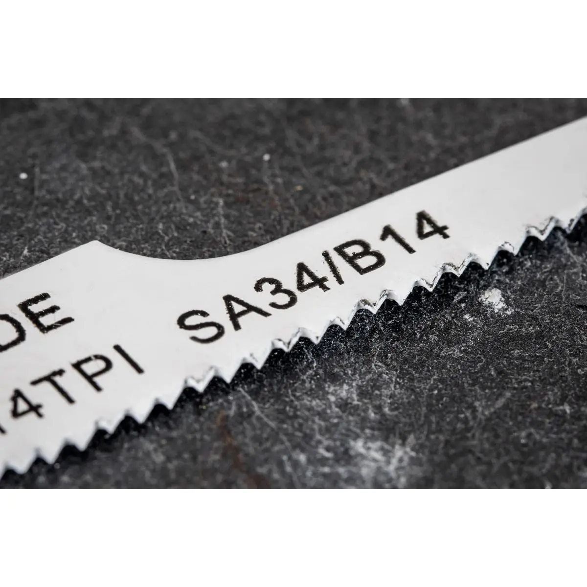 Sealey 94.5mm Air Saw Blade 14tpi - Pack of 5 - Image 2