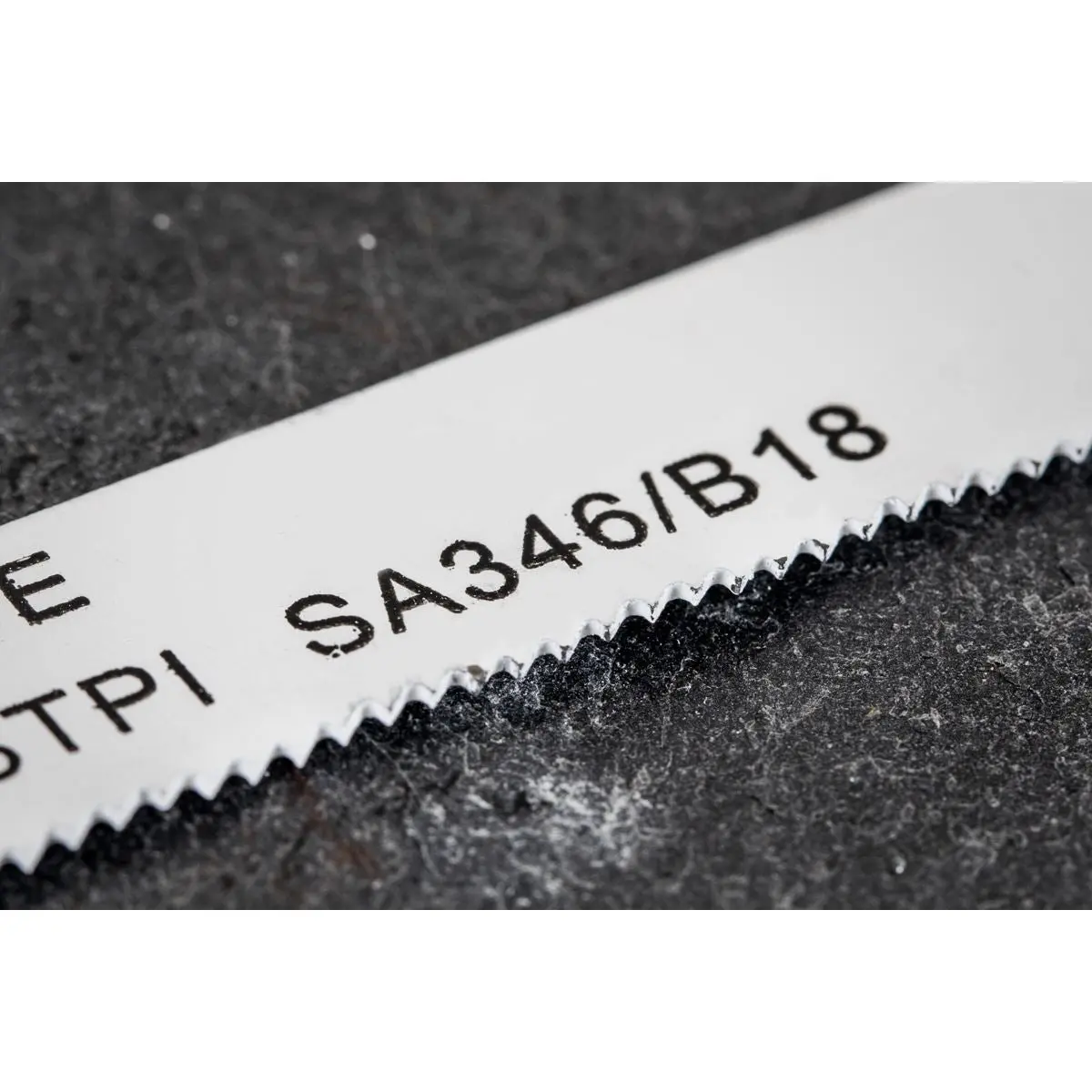 Sealey 141mm Air Saw Blade 18tpi - Pack of 15 - Image 4