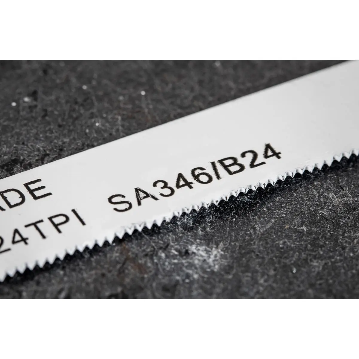 Sealey 141mm Air Saw Blade 24tpi - Pack of 15 - Image 2