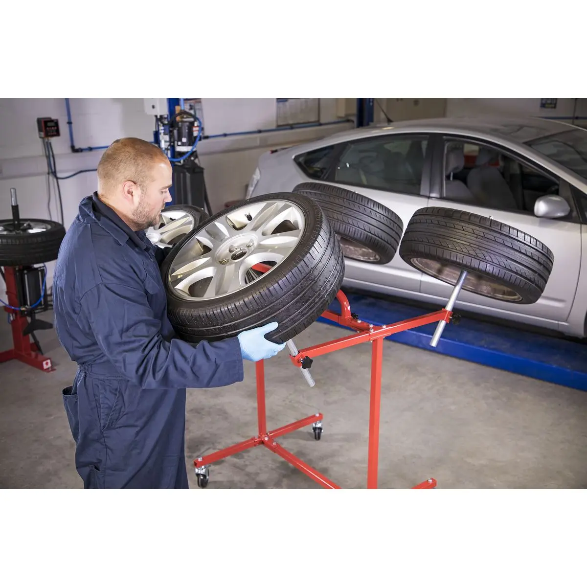 Sealey Alloy Wheel Painting/Repair Stand - 4 Wheel Capacity - Image 7