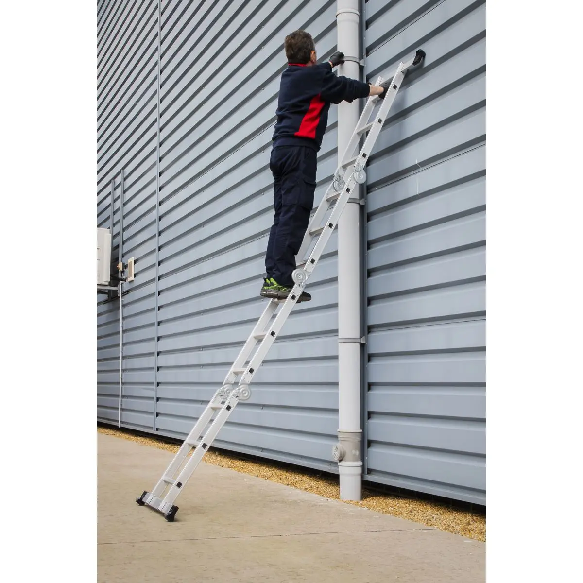 Sealey Aluminium Folding Platform Ladder 4-Way EN 131 - Image 7