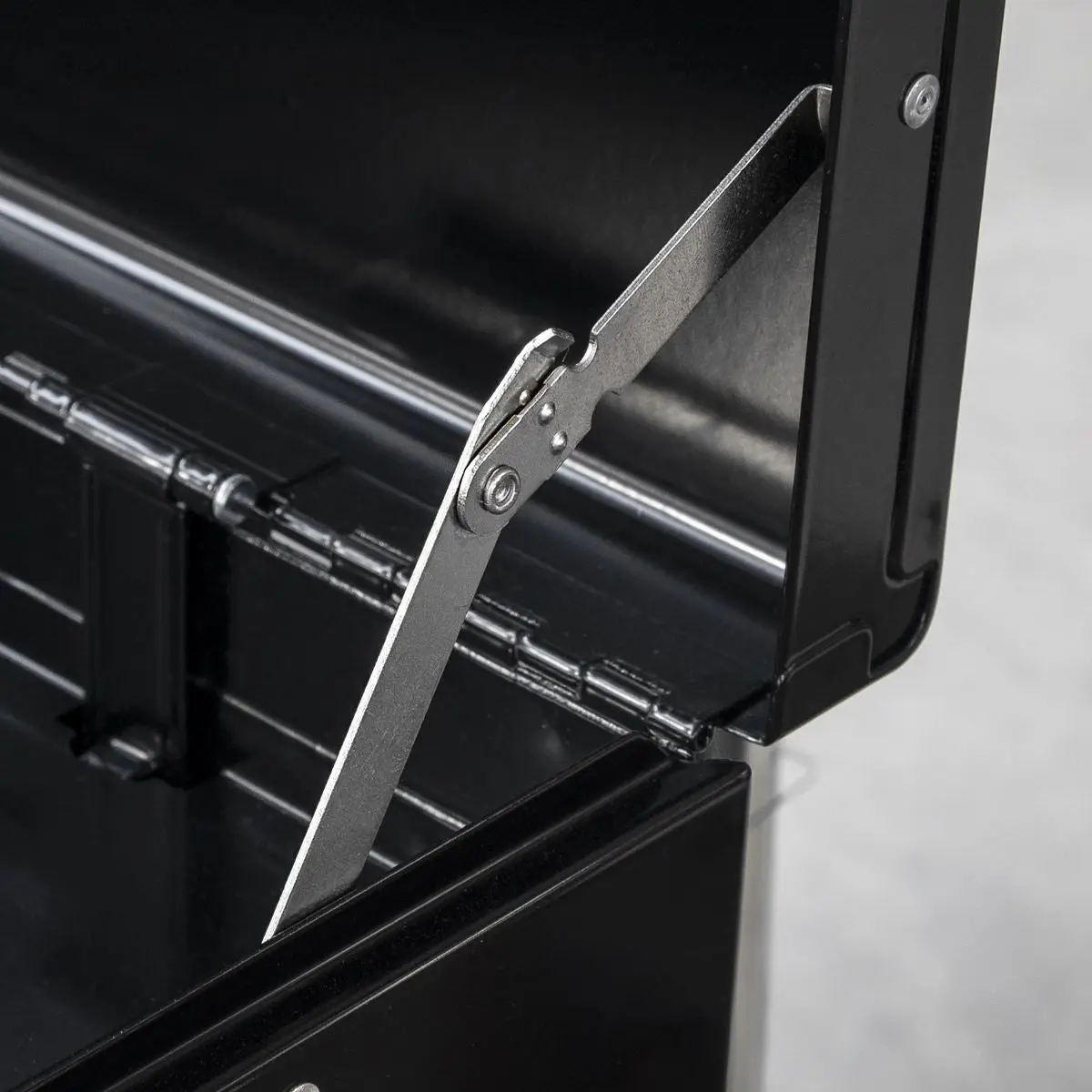 Sealey American Pro Topchest 9 Drawer with Ball-Bearing Slides - Black/Grey - Image 8