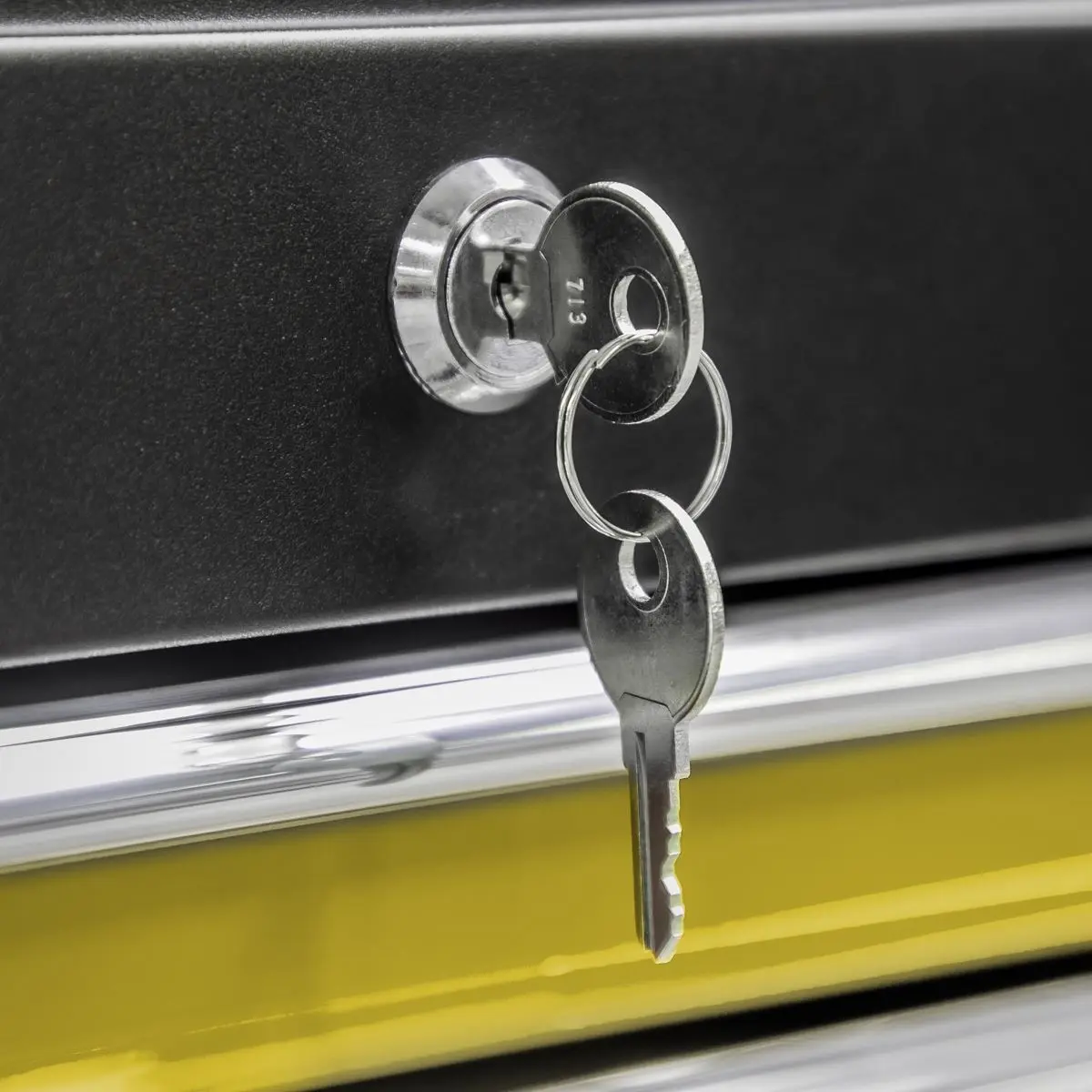 Sealey American Pro Topchest & Rollcab Combination 6 Drawer with Ball-Bearing Slides -Yellow - Image 6