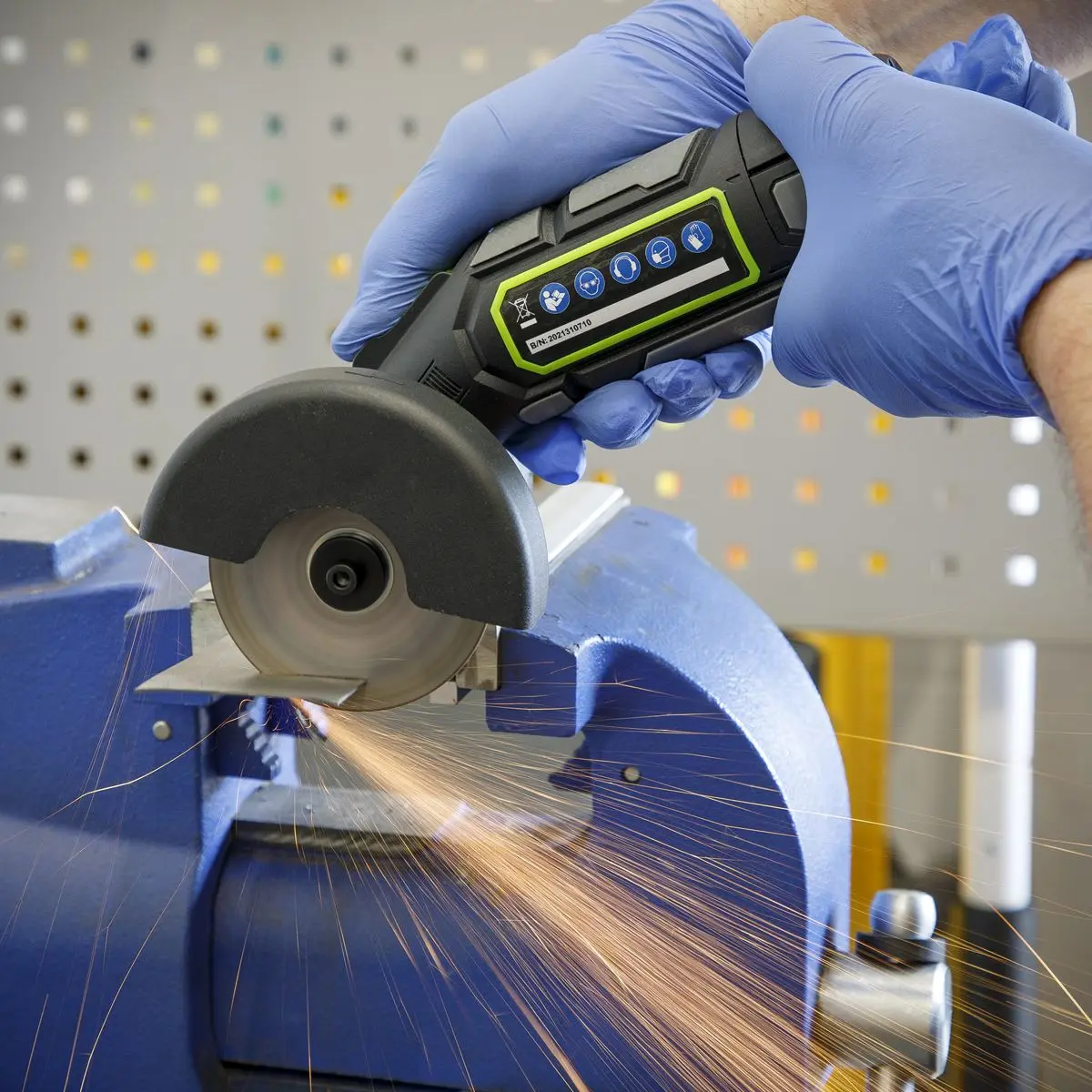 Sealey Angle Grinder Ø85mm 10.8V SV10.8 Series - Body Only - Image 11