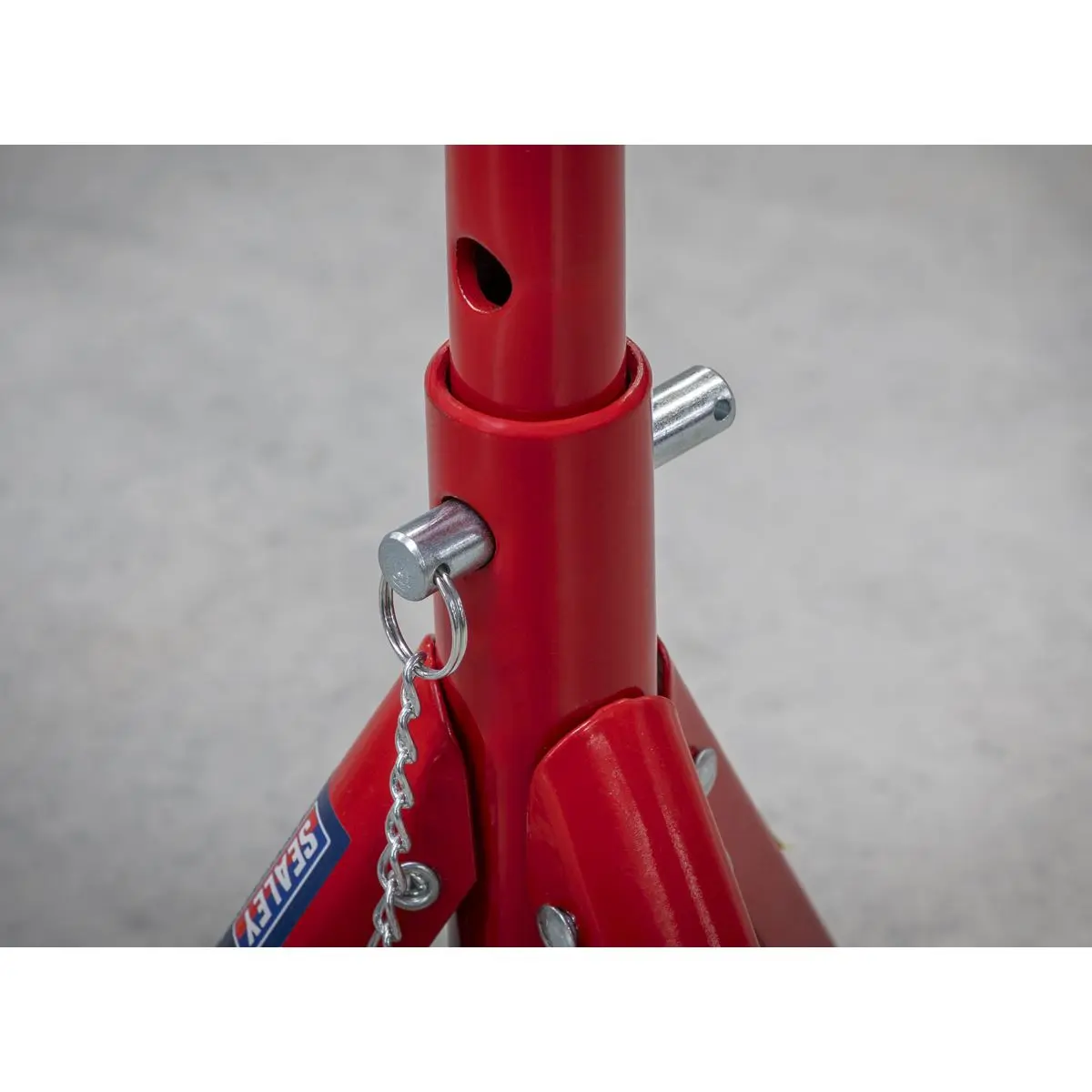 Sealey Folding Type Axle Stands (Pair) 2 Tonne Capacity per Stand - Image 8