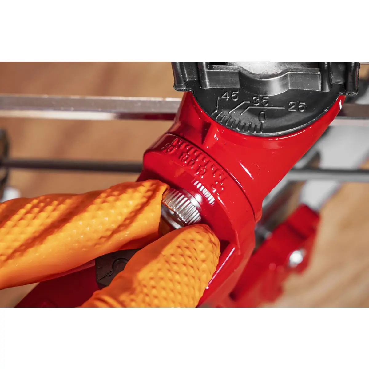Sealey Bar Mounted Chainsaw Chain Sharpening Guide - Image 6