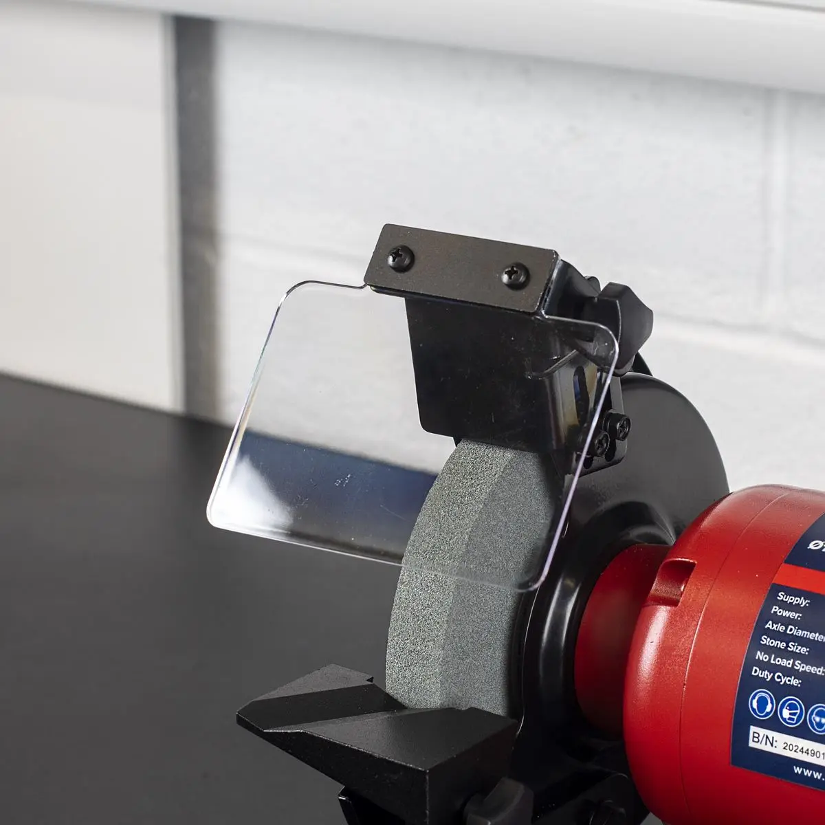 Sealey Bench Grinder Ø150mm Variable Speed - Image 8