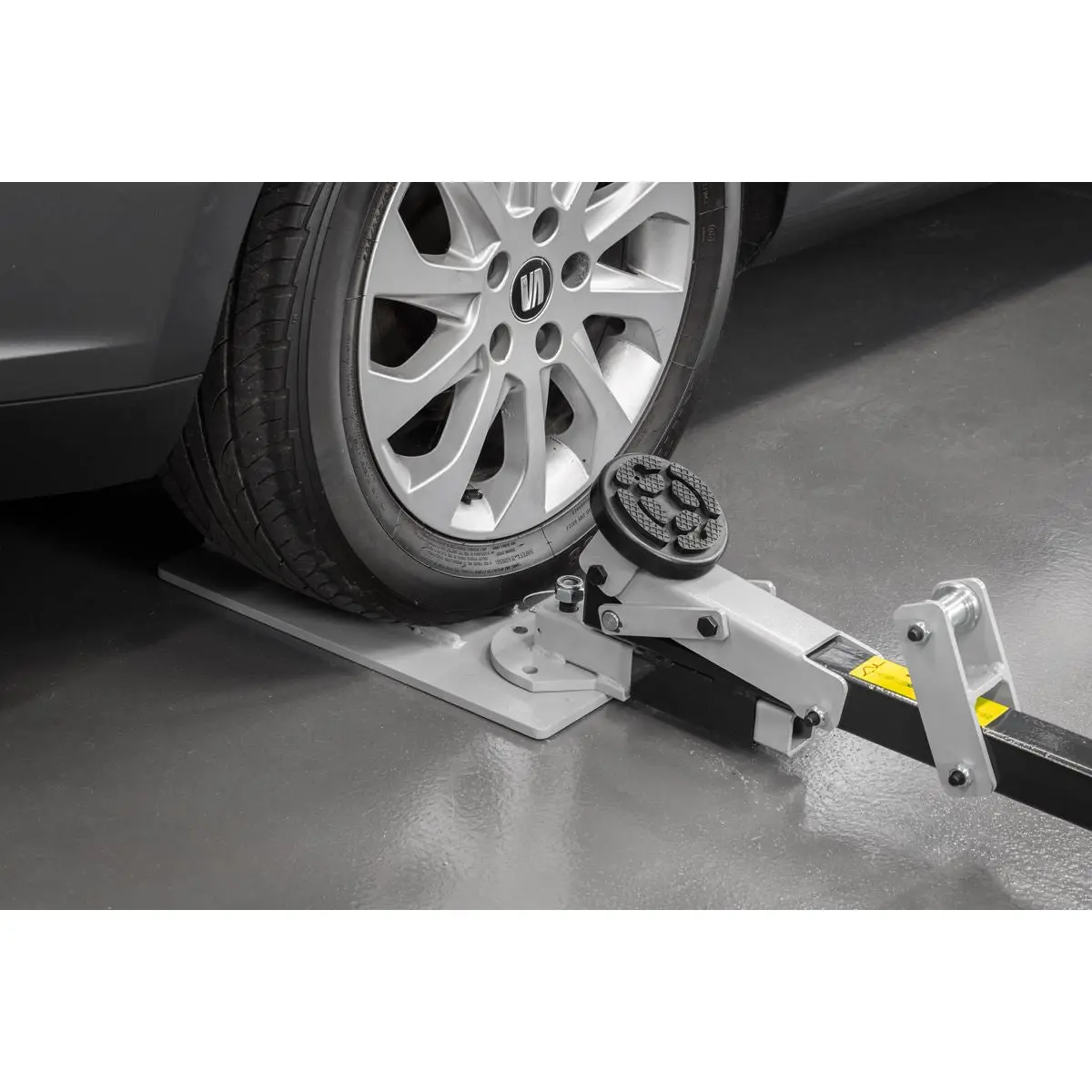 Sealey Heavy-Duty Dent Puller with Variable Upright - Image 5
