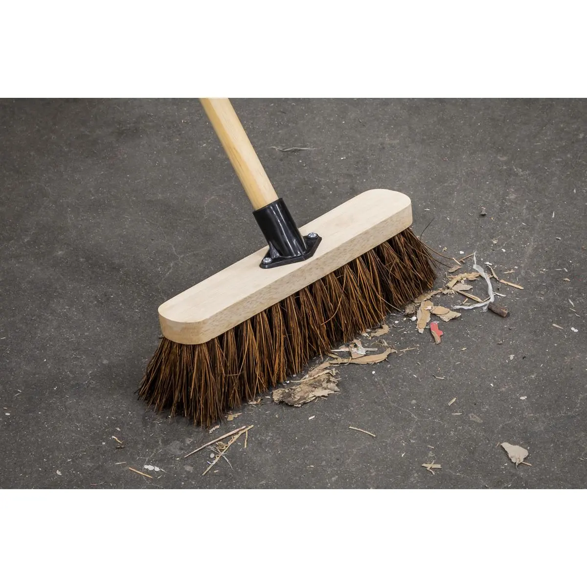 Sealey Broom 12"(300mm) Stiff/Hard Bristle - Image 3