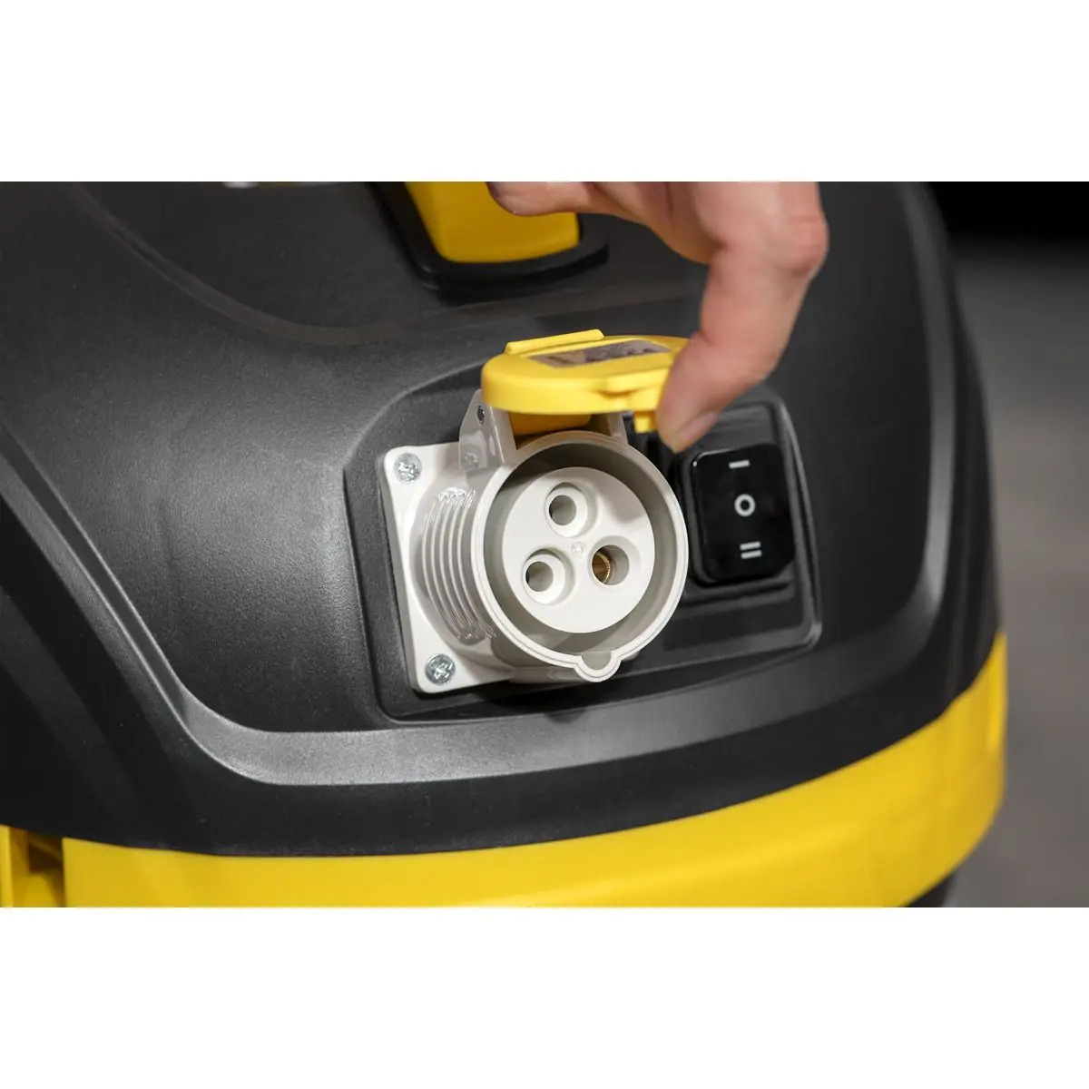 Sealey BuilderVac® Wet & Dry Vacuum Cleaner 15L Stainless Steel Drum M Class Filtration 110V - Image 7
