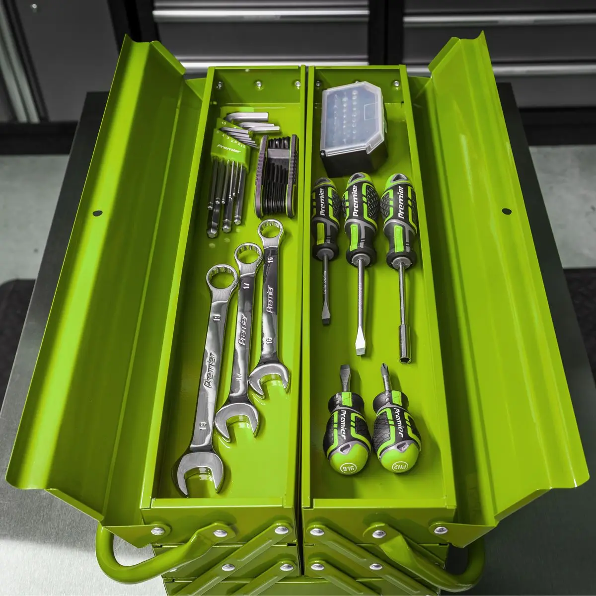 Sealey Cantilever Toolbox 4 Tray 530mm Green - Image 2
