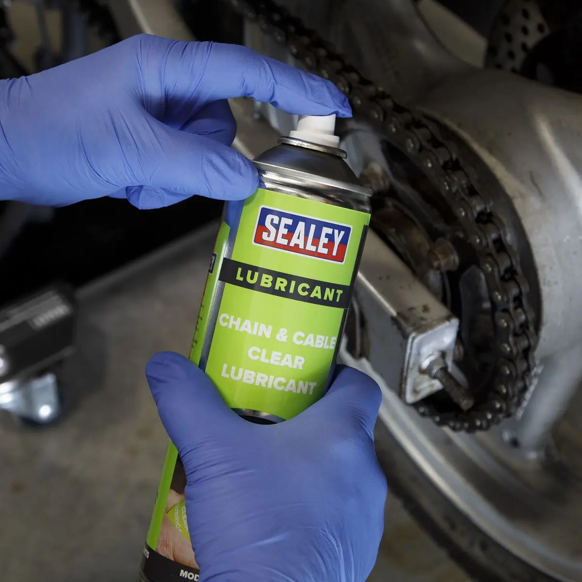 Sealey Chain & Cable Clear Lubricant 500ml - Image 3