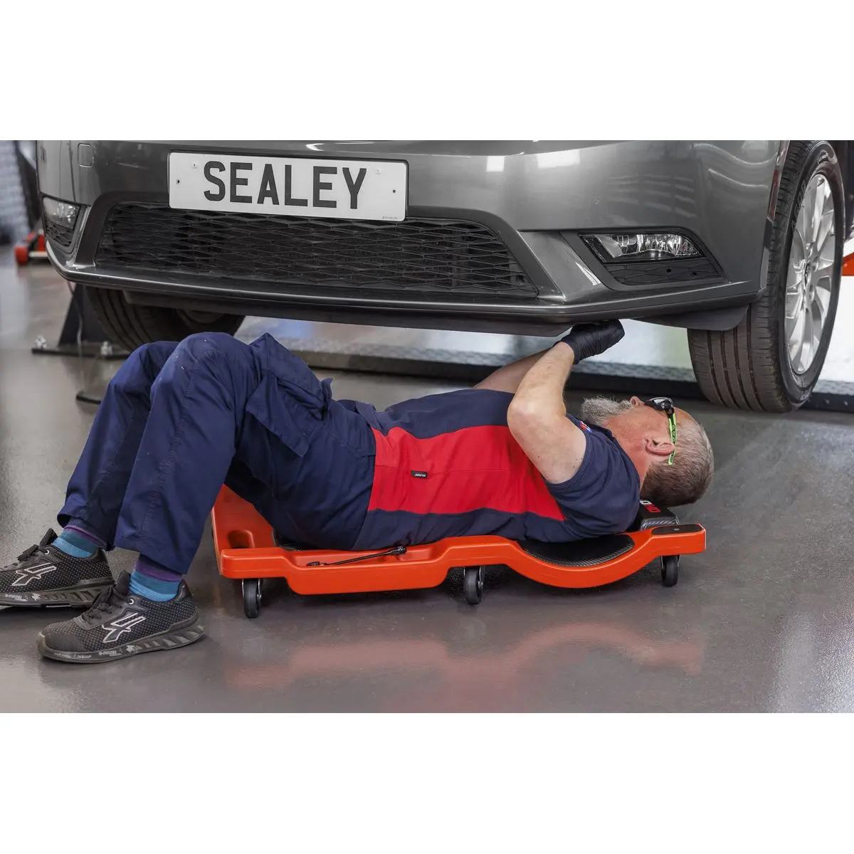 Sealey Composite Padded Creeper with 6 Wheels - Image 5