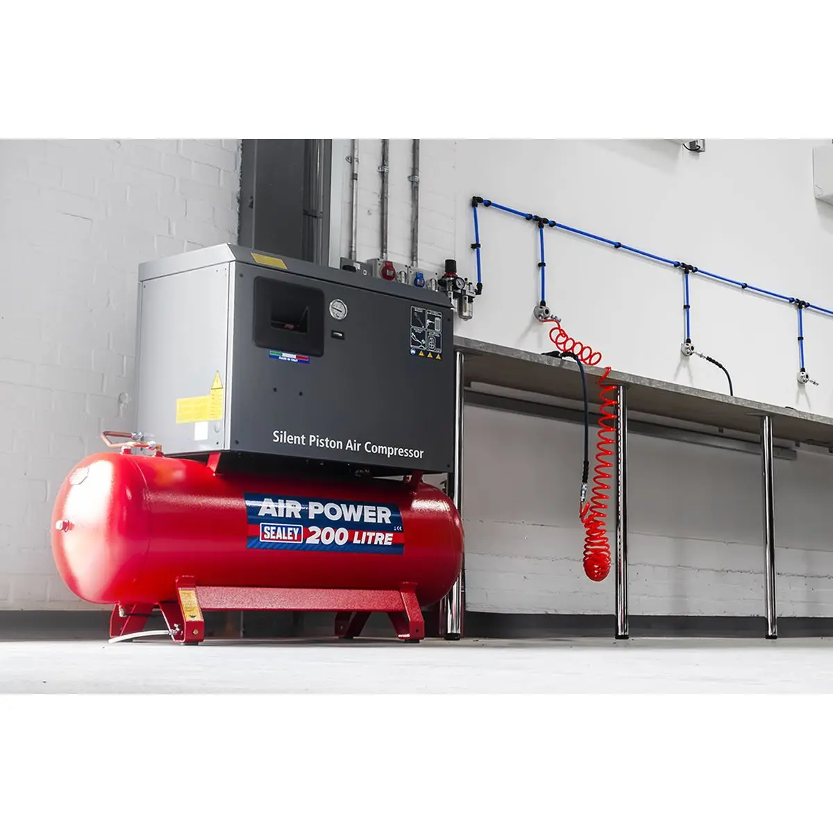 Sealey 200L Low Noise Belt Drive Air Compressor with Cast Cylinders 3hp - Image 5