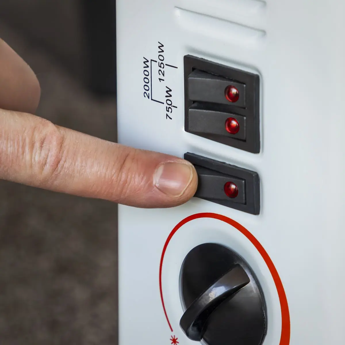 Sealey Convector Heater 2000W/230V with Turbo, Timer & Thermostat - Image 7