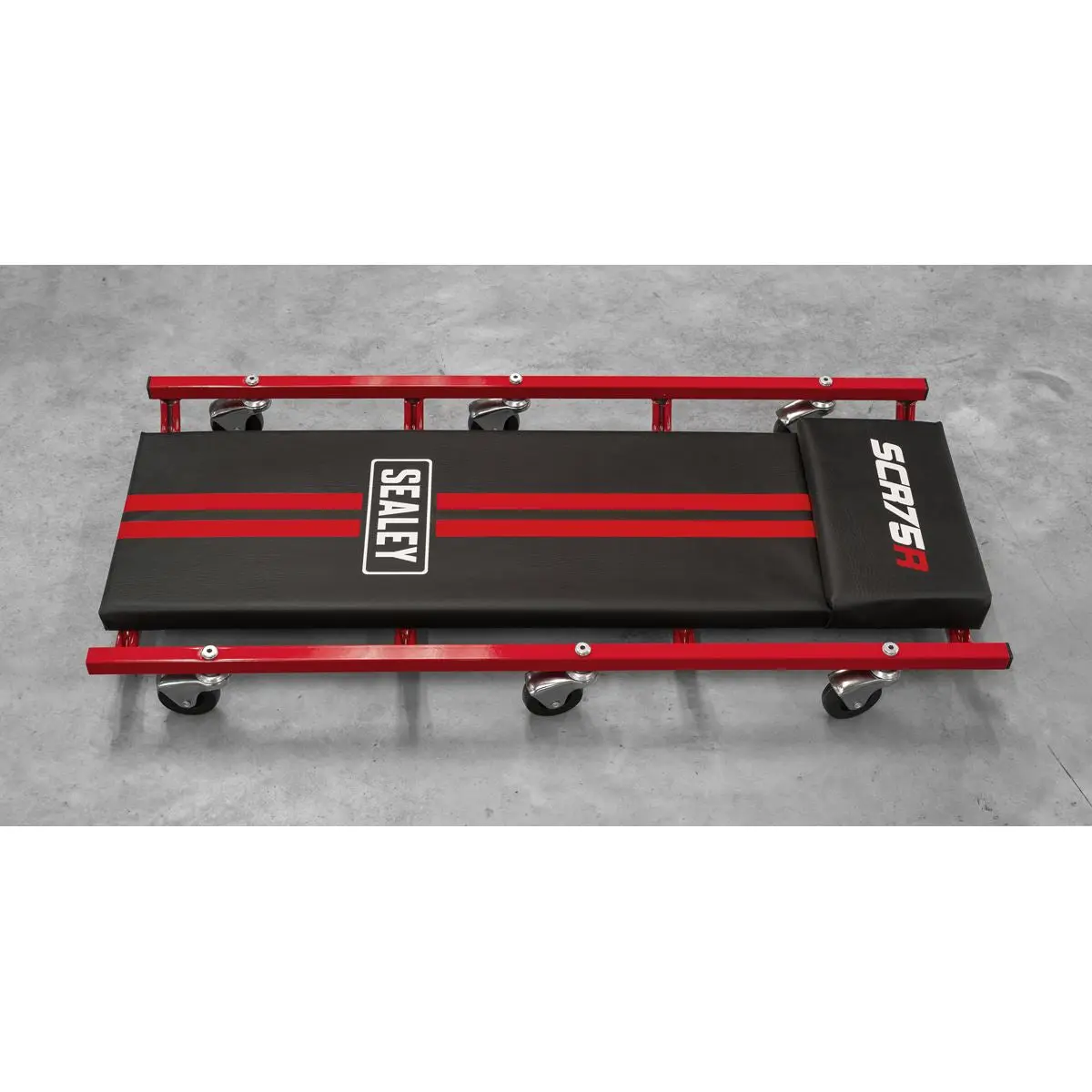 Sealey 36" Deluxe American-Style Creeper with Steel Frame & 6 Wheels - Red - Image 4