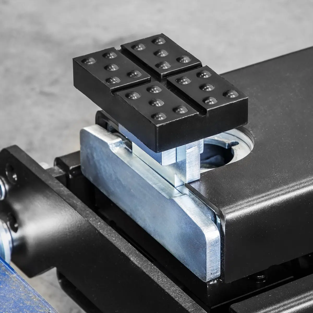 Sealey Cross Slotted Rubber Support for Viking Jacking Beams - Image 6