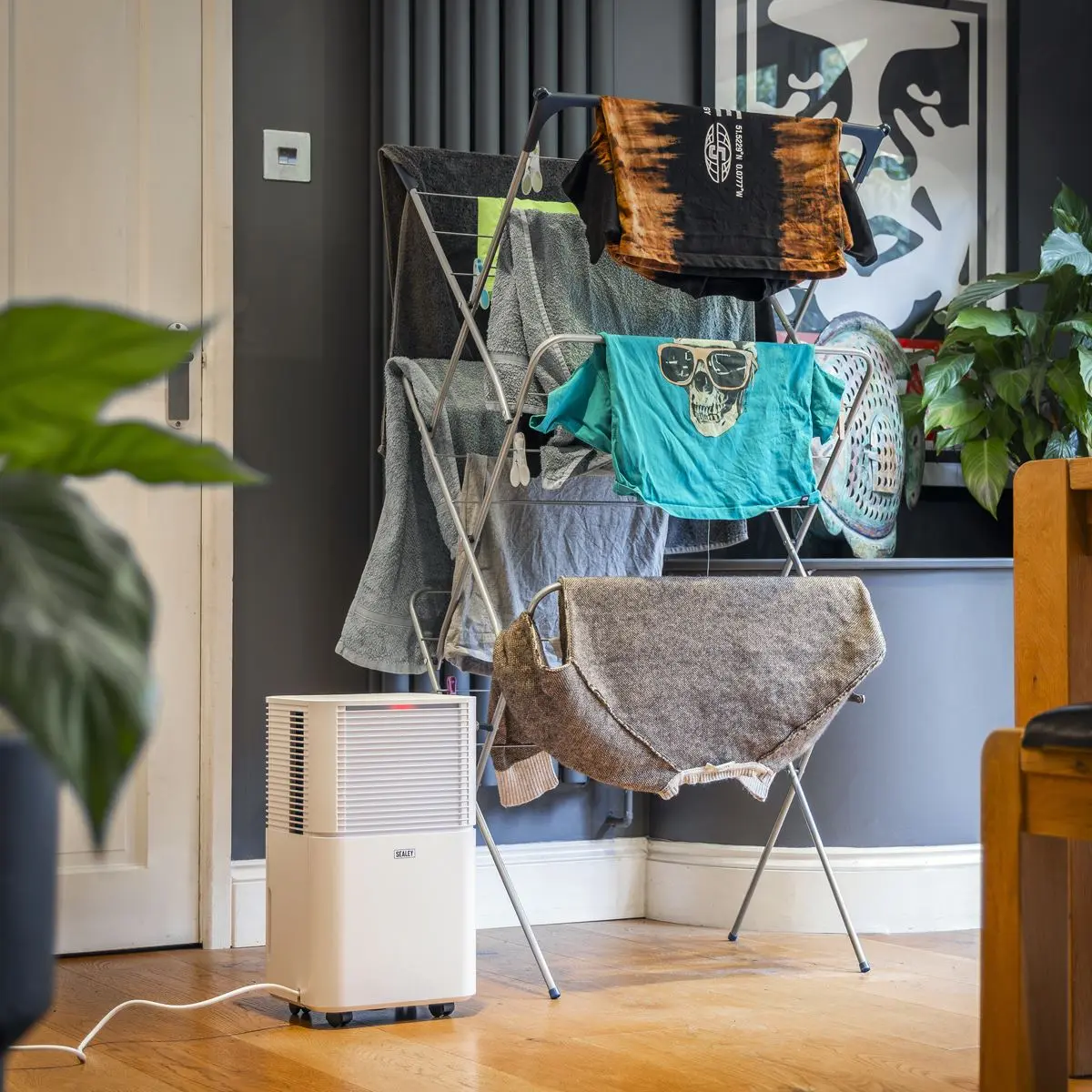 Sealey Dehumidifier 10L - Image 5
