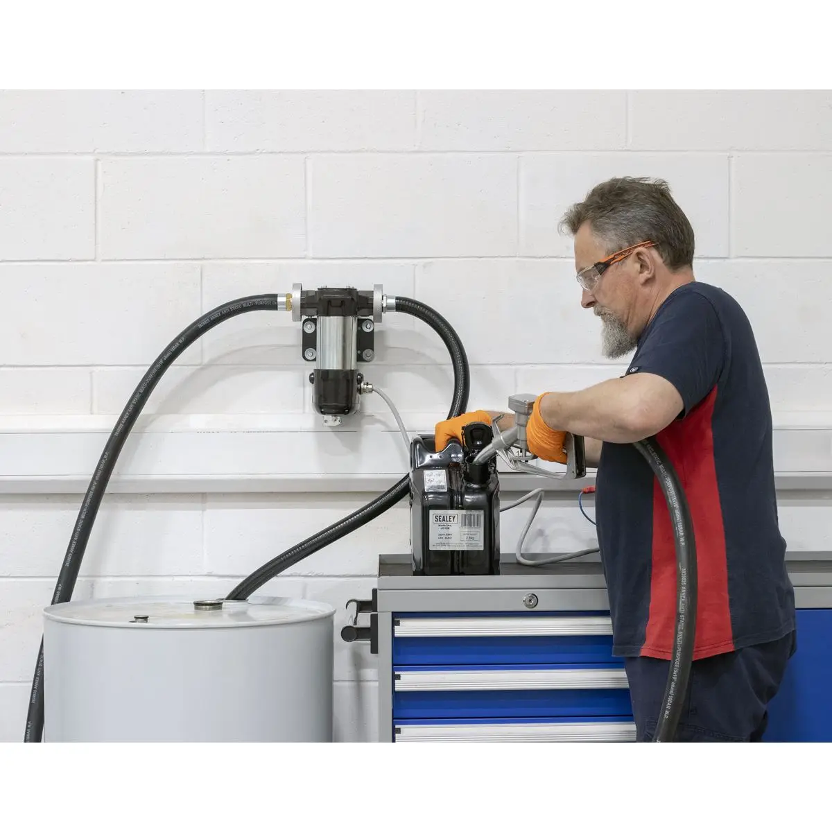 Sealey Diesel & Fluid Transfer Pump 12V High Flow - Image 9