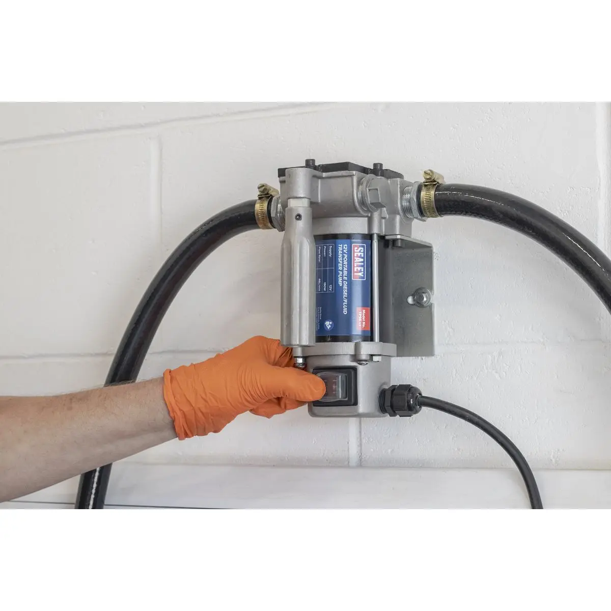 Sealey Diesel/Fluid Transfer Pump Portable 12V - Image 11