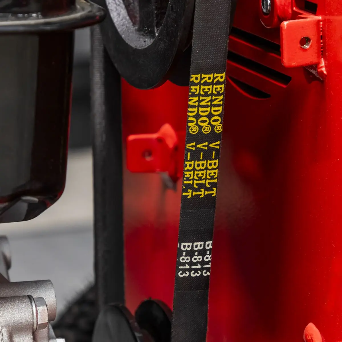 Sealey Drive Belt for Wood Chipper SWC420 - Image 7