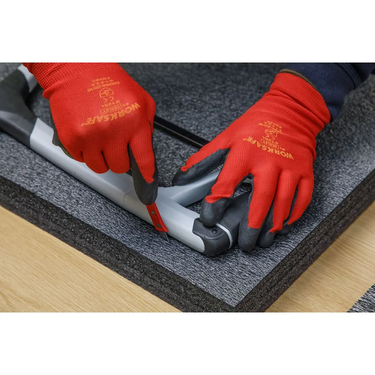 Sealey Easy Peel Shadow Foam® Black/Black 1200 x 550 x 50mm - Image 3