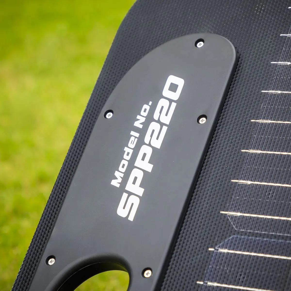 Sealey ETFE Foldable Solar Panel 220W - Image 13