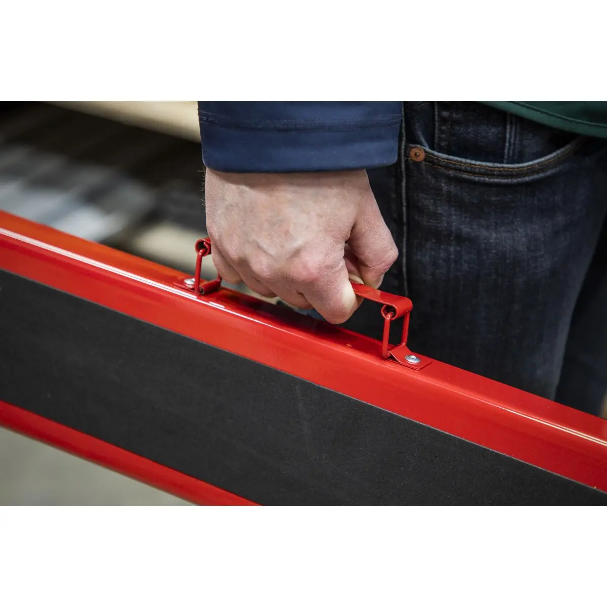 Sealey Fold Down Trestle with Adjustable Legs 150kg Capacity - Image 9