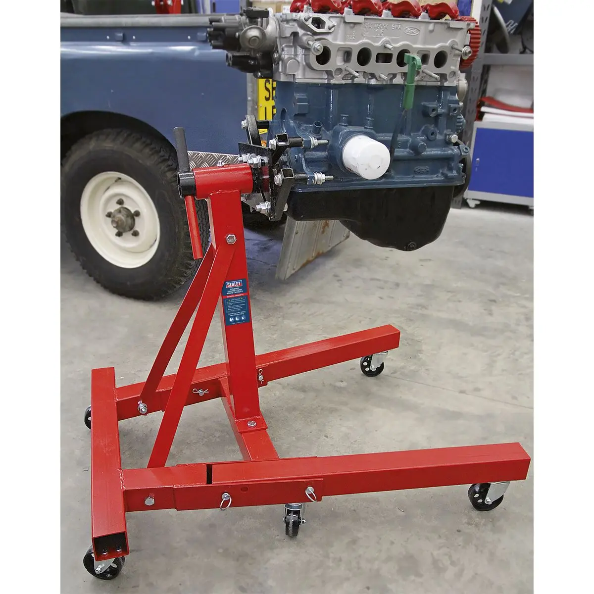 Sealey Folding Engine Stand 900kg - Image 4