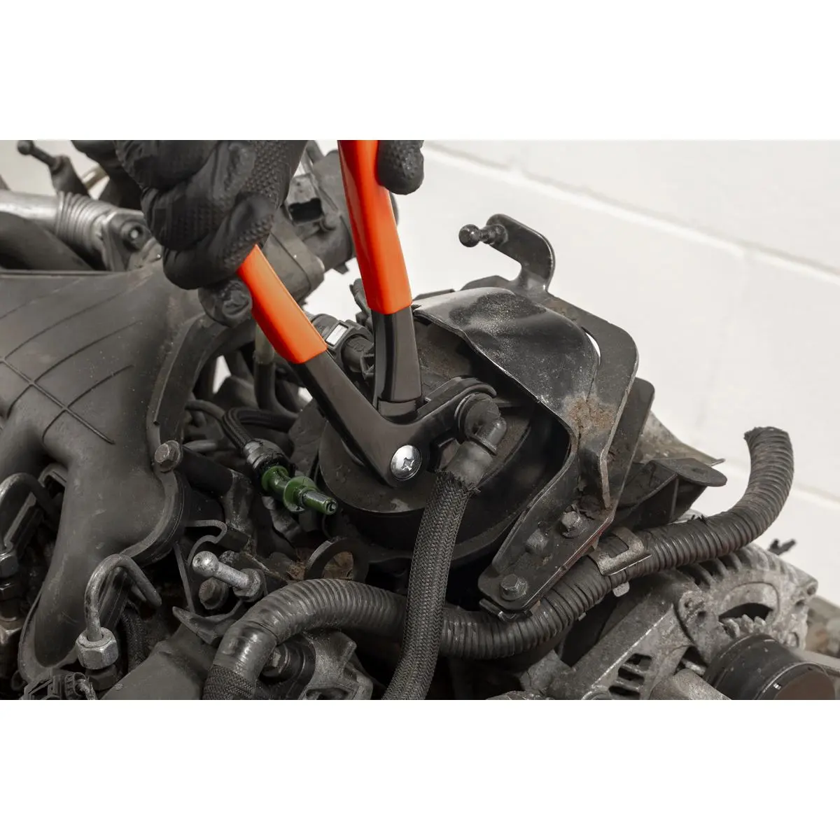 Sealey Fuel Feed Pipe Pliers - Image 3