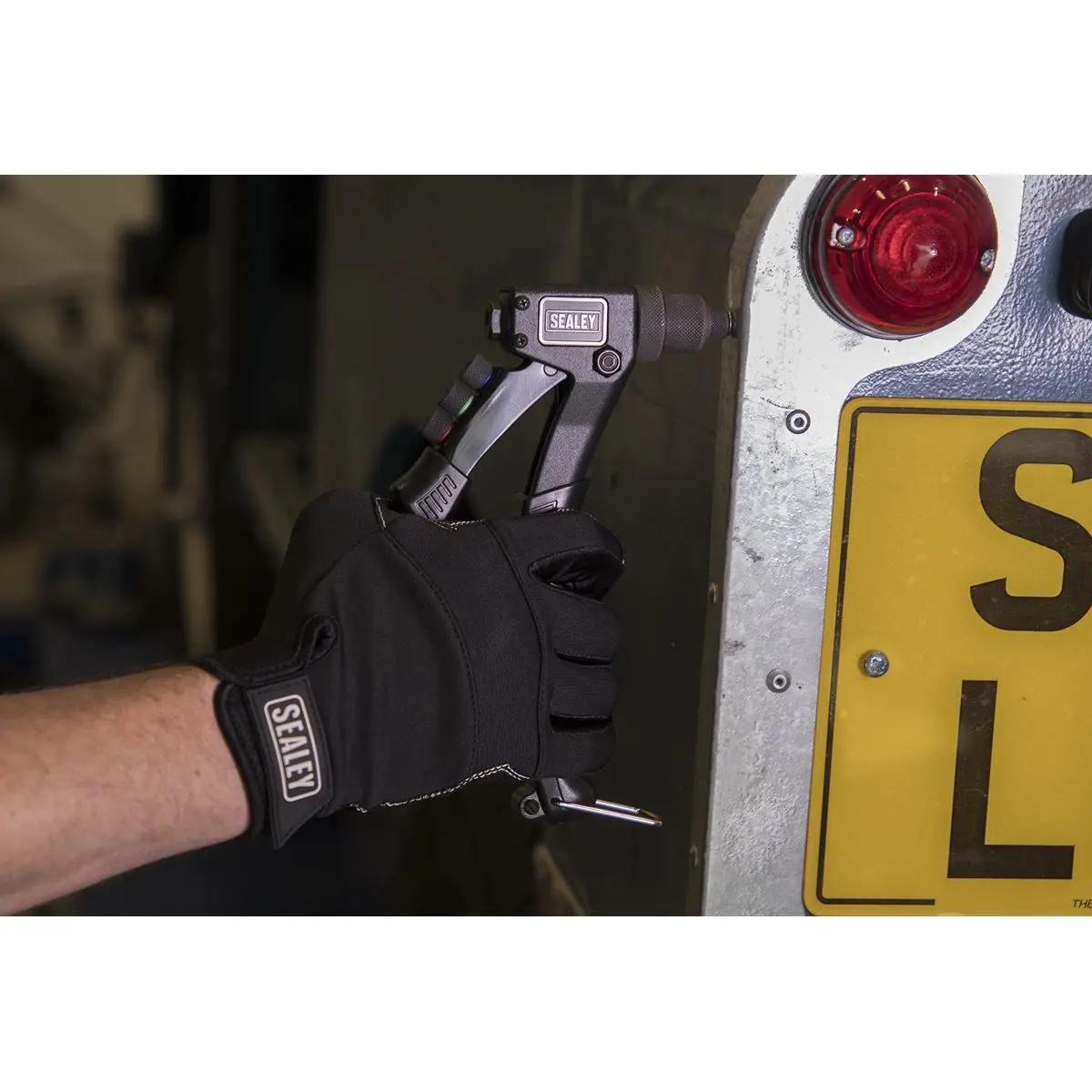 Sealey Hand Riveter 210mm 2.4-4.8mm Rivets - Image 4