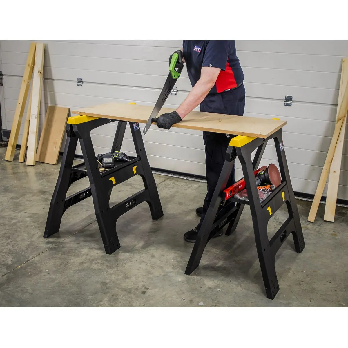 Sealey Heavy-Duty Folding Composite Trestles - Image 9