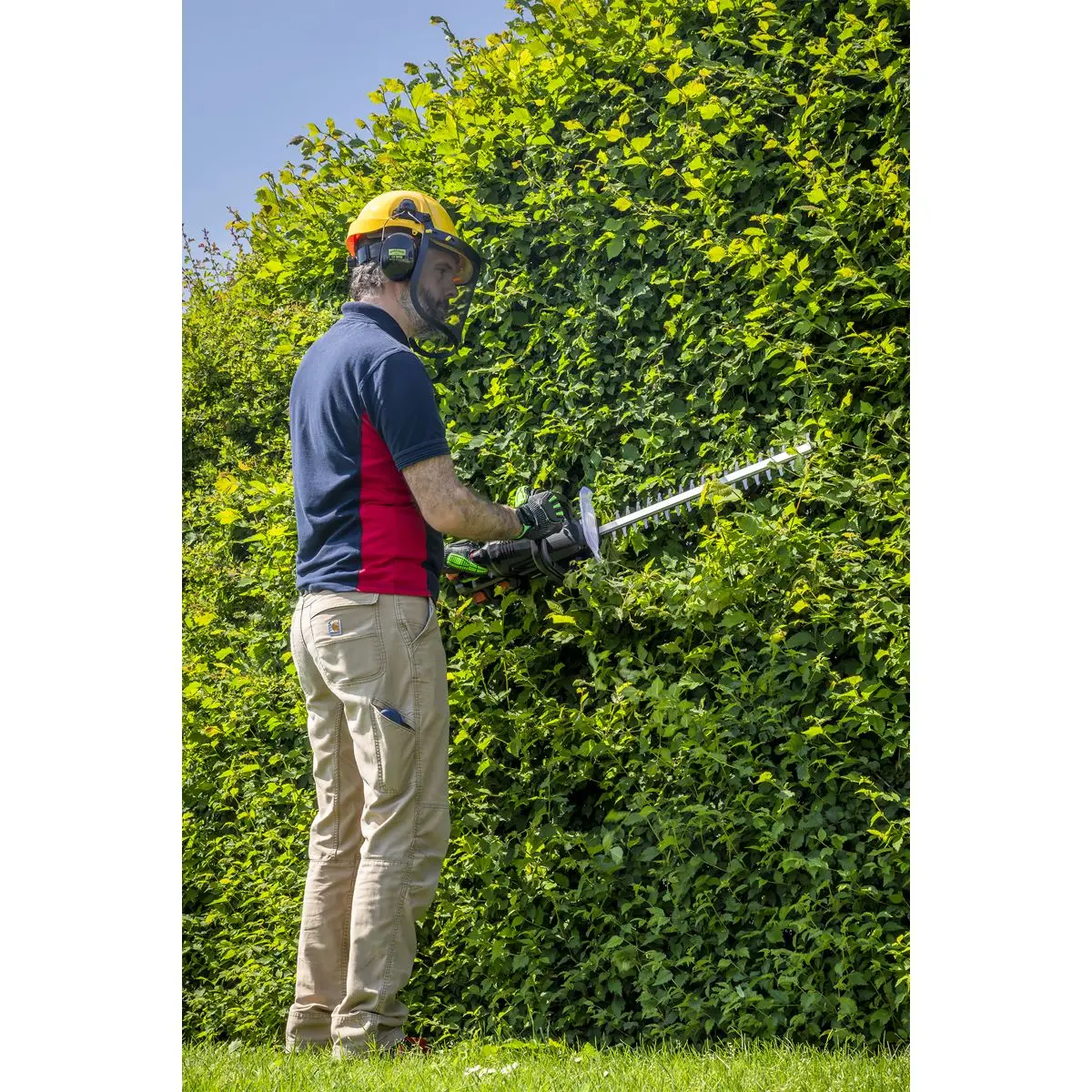Sealey Hedge Trimmer Kit 40V 4Ah SV20 Series 52cm - Image 10