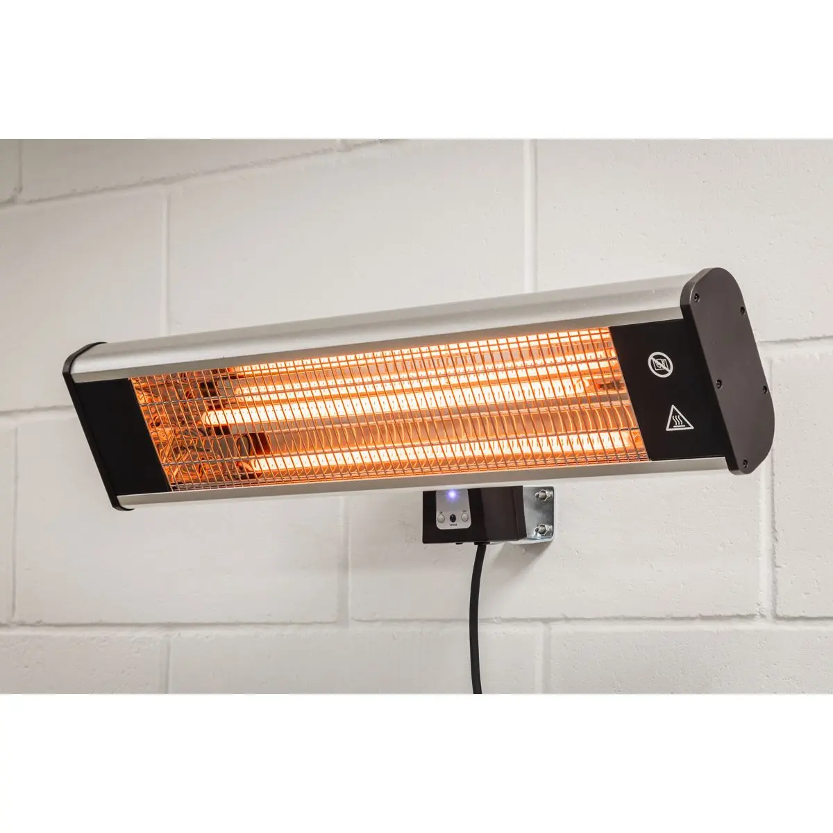 Sealey High Efficiency Carbon Fibre Infrared Wall Heater 1800W/230V - Image 4