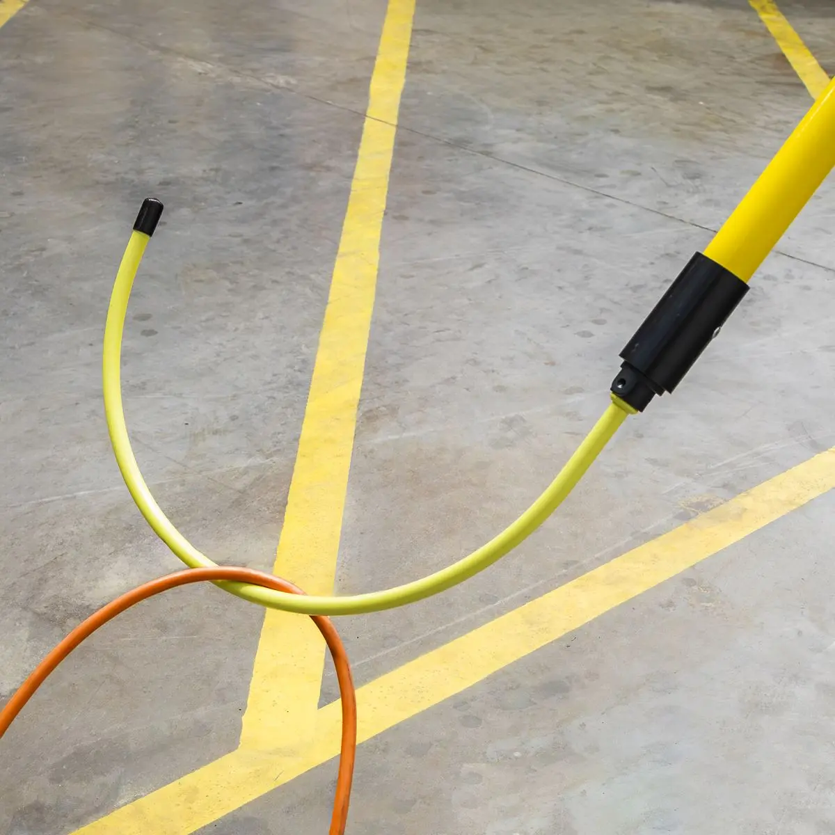 Sealey High Voltage Rescue Pole - Image 7