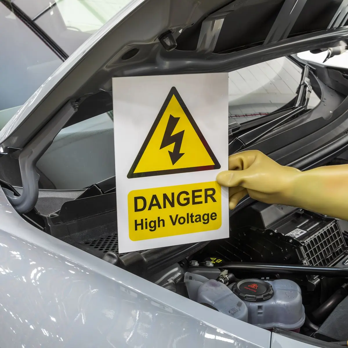 Sealey High Voltage Warning Sign 200 x 300mm - Image 7