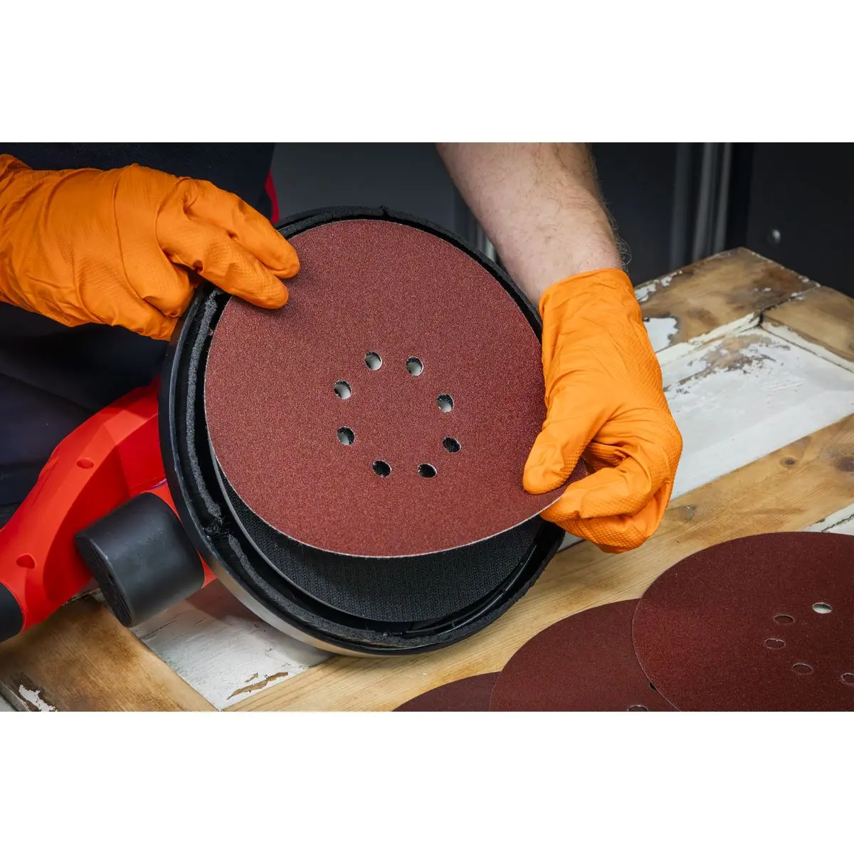 Sealey Hook-and-Loop Sanding Disc Set - Image 5