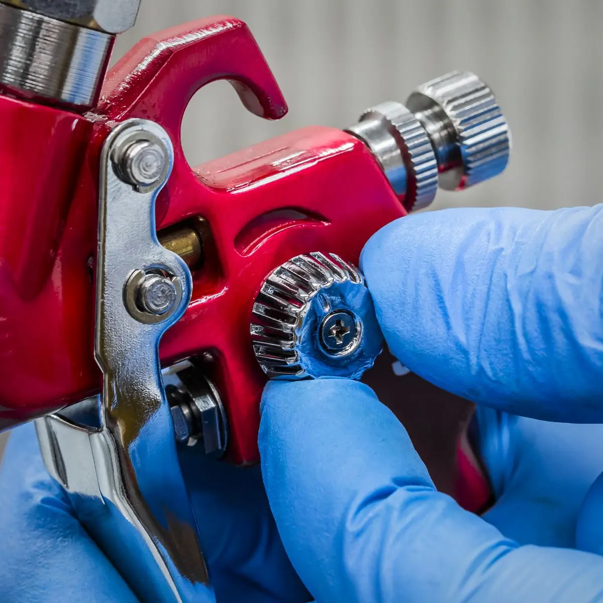 Sealey HVLP Gravity Feed Touch-Up Spray Gun - 0.8mm Set-Up - Image 11