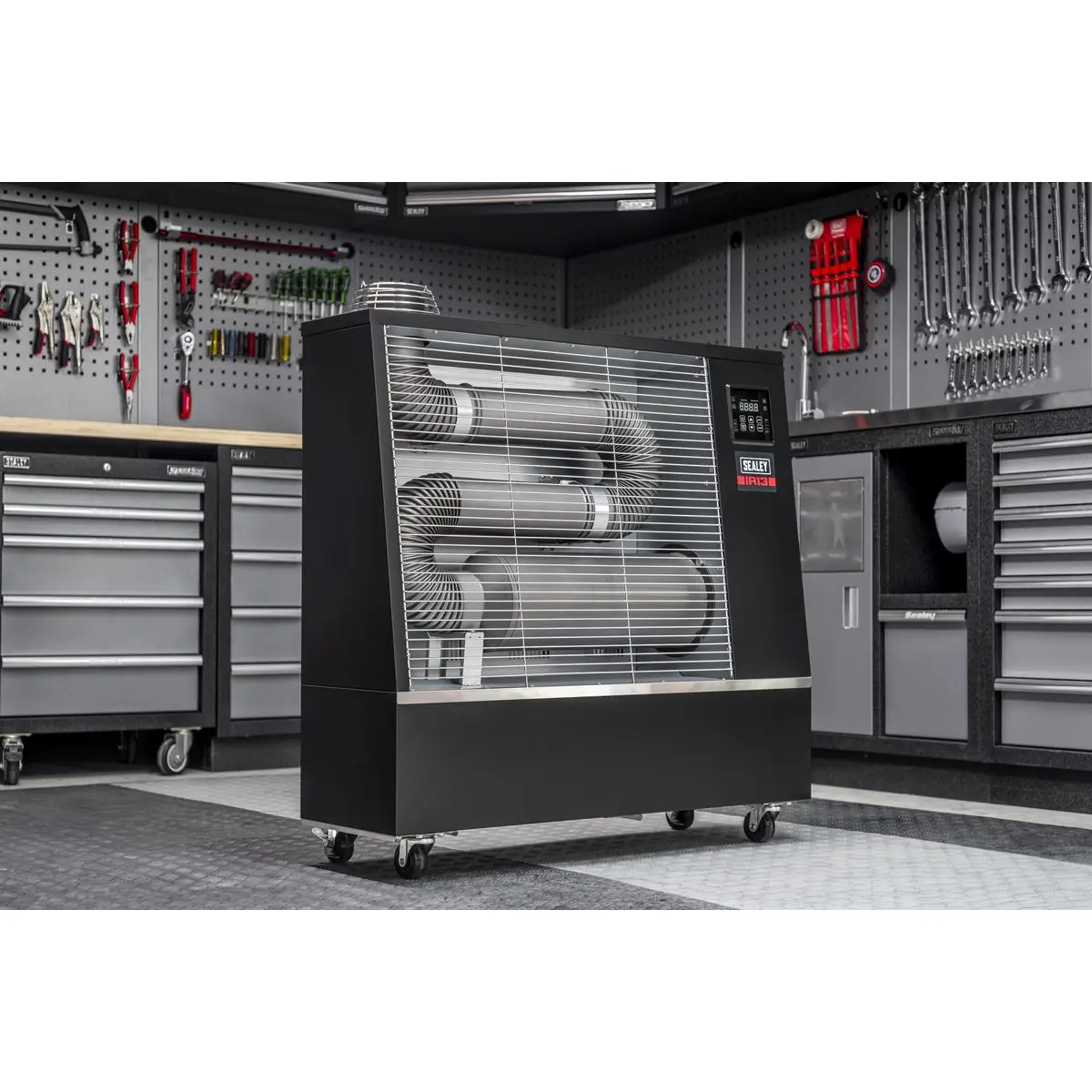 Sealey Industrial Infrared Diesel Heater 13kW - Image 2