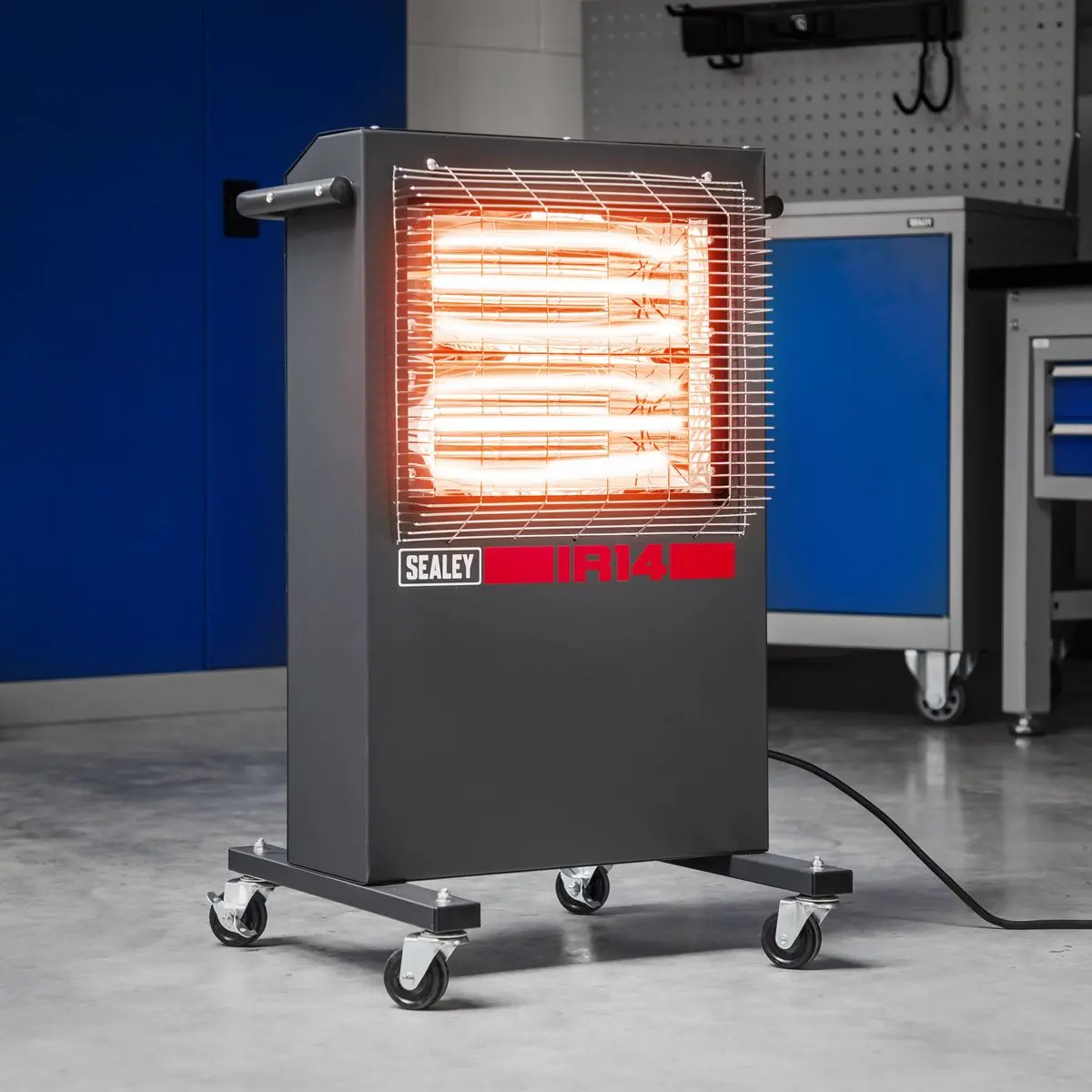 Sealey Infrared Cabinet Heater 1.4/2.8kW 230V - Image 11