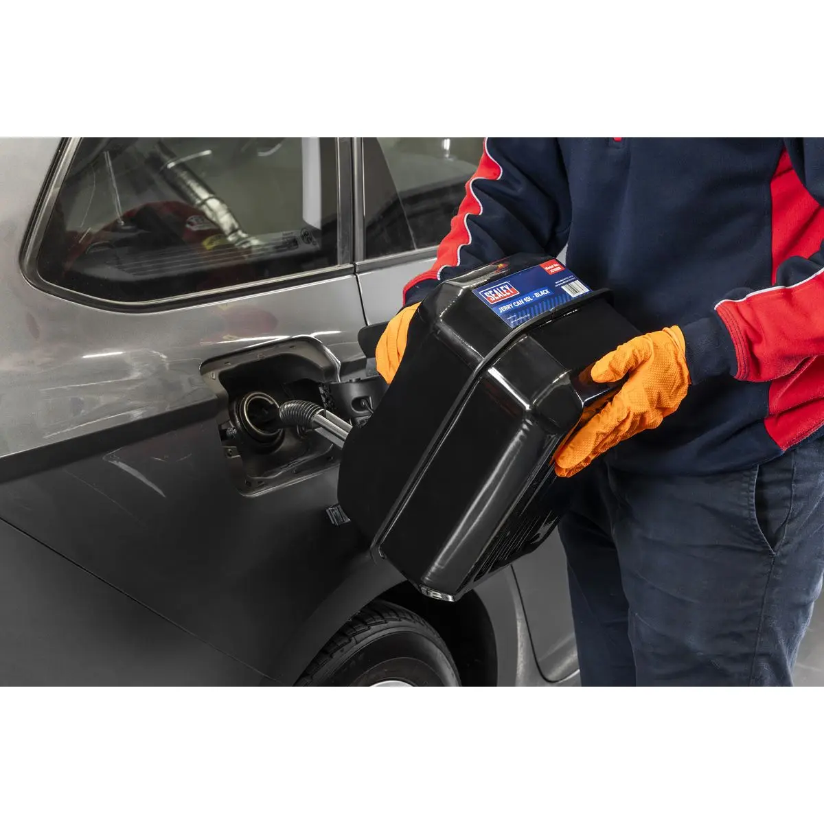 Sealey Jerry Can 10L - Black - Image 4
