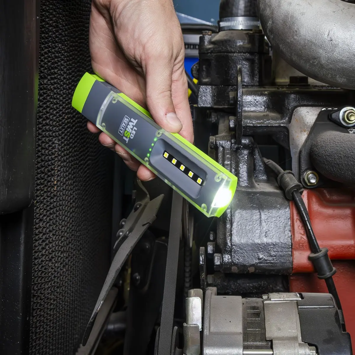 Sealey LED Twist Rechargeable Inspection Light 1W & 1W SMD - Image 6