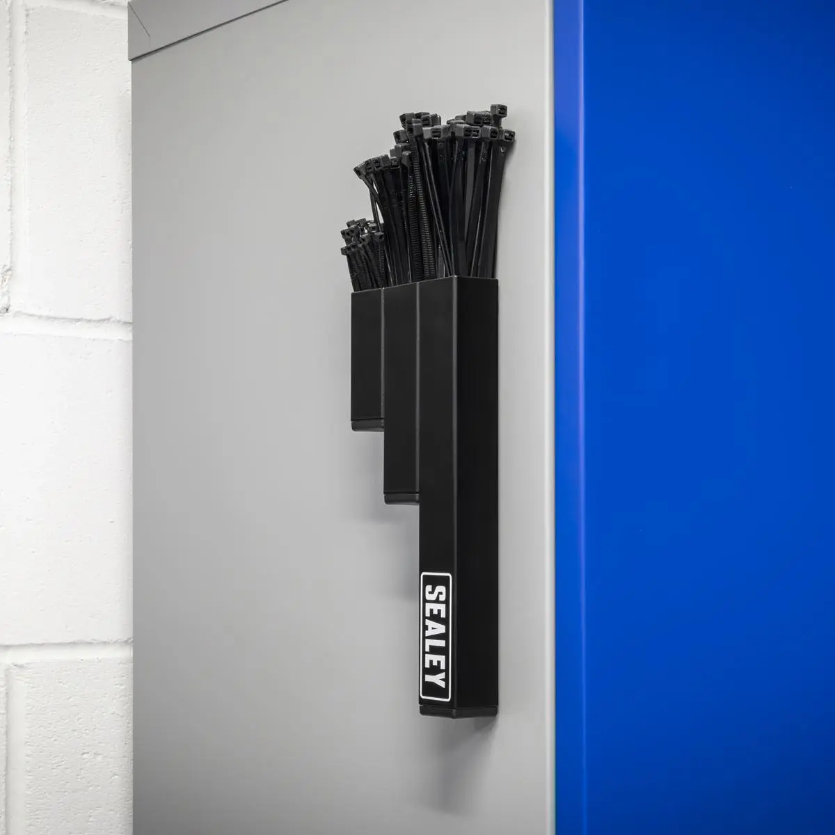 Sealey Magnetic Cable Tie Holder - Black - Image 7